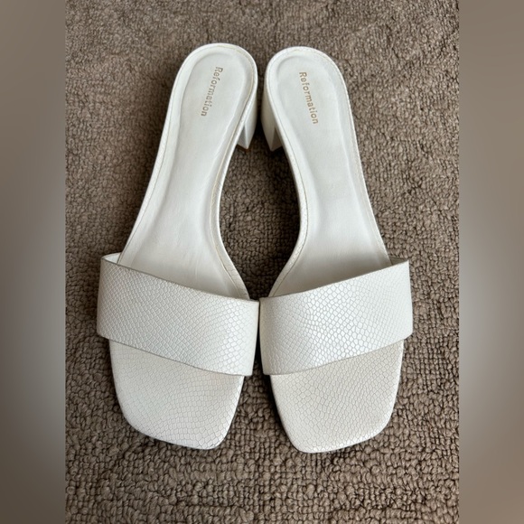 Reformation Mandy Block Heel Sandals - Picture 2 of 12